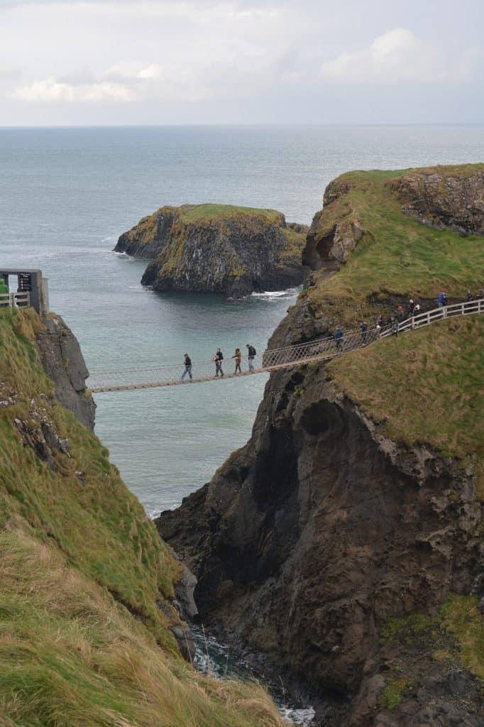 carrick-a-rede, northern ireland, nature